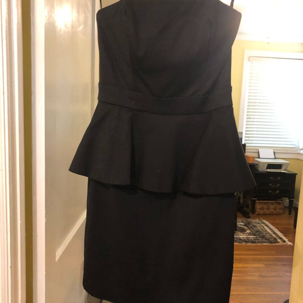 Perfect after 5 black dress